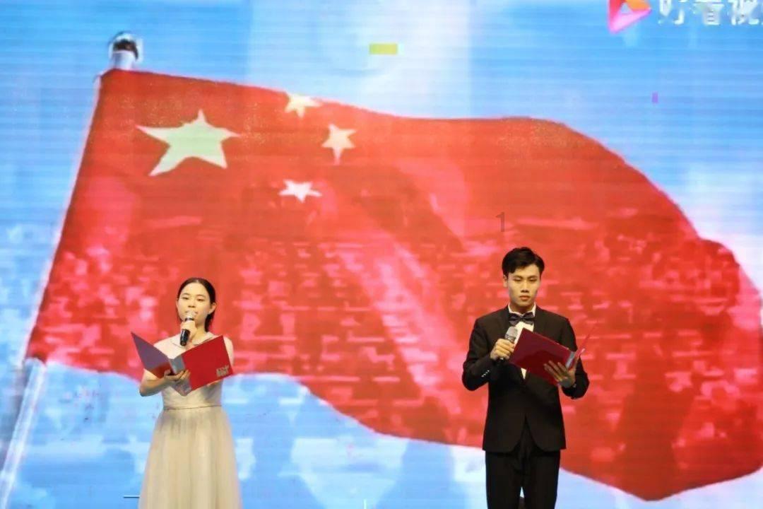 乌克兰总统与阿联酋总统通电话
